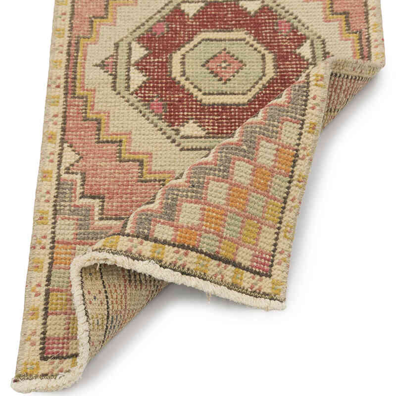 Vintage Turkish Hand-Knotted Rug - 1' 5" x 3'  (17" x 36") - K0083240