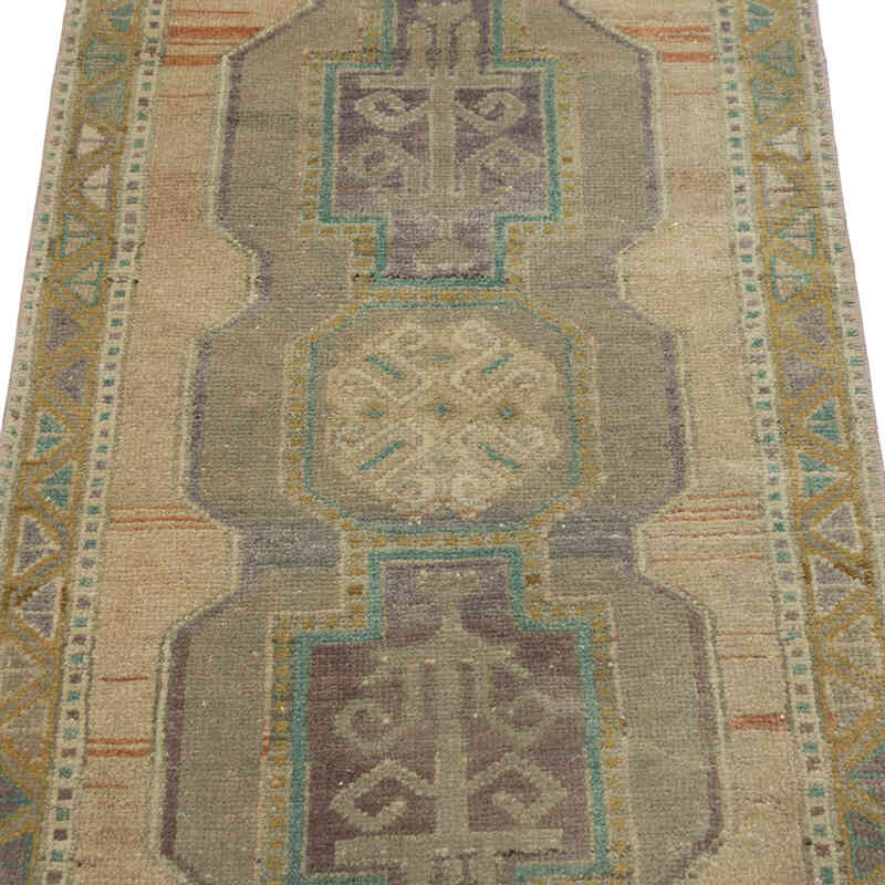 Vintage Turkish Hand-Knotted Rug - 1' 7" x 3' 3" (19" x 39") - K0083363