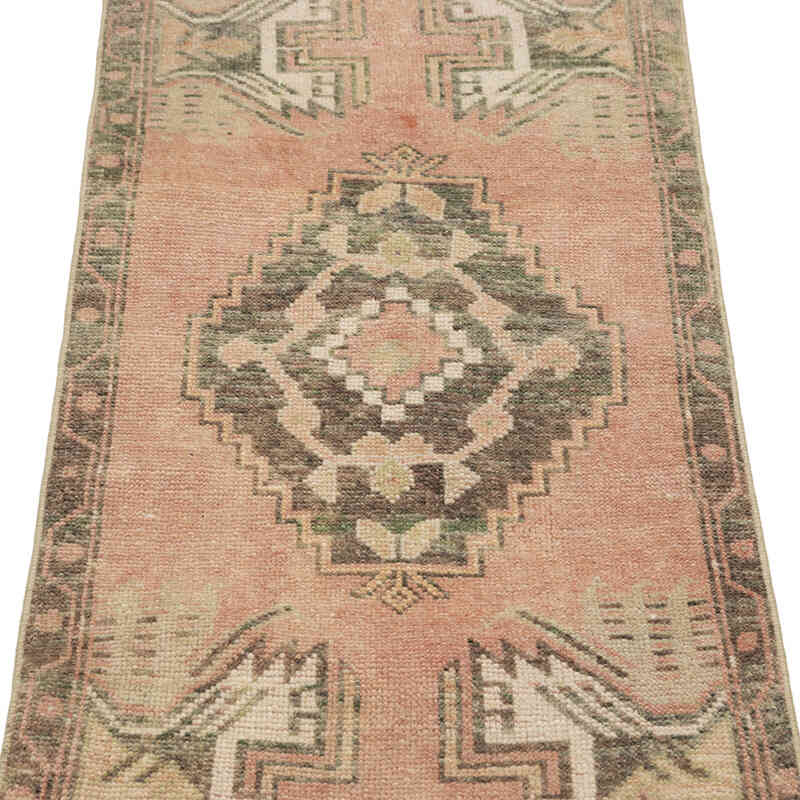 Vintage Turkish Hand-Knotted Rug - 1' 6" x 3' 2" (18" x 38") - K0083374