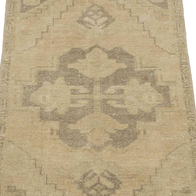Vintage Turkish Hand-Knotted Rug - 1' 9" x 3' 3" (21" x 39") - K0083388