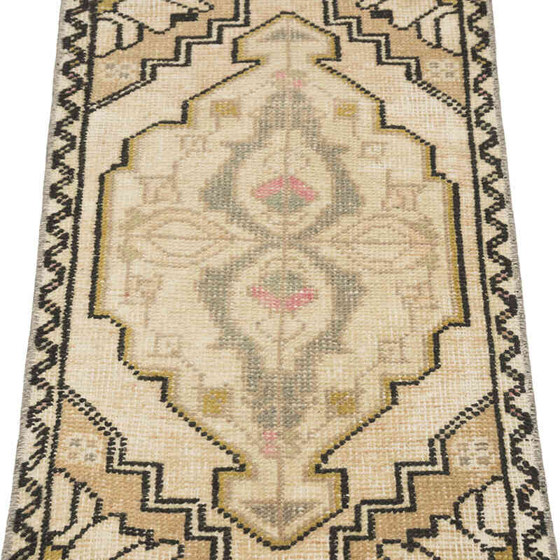 Vintage Turkish Hand-Knotted Rug - 1' 5" x 2' 11" (17" x 35") - K0083399