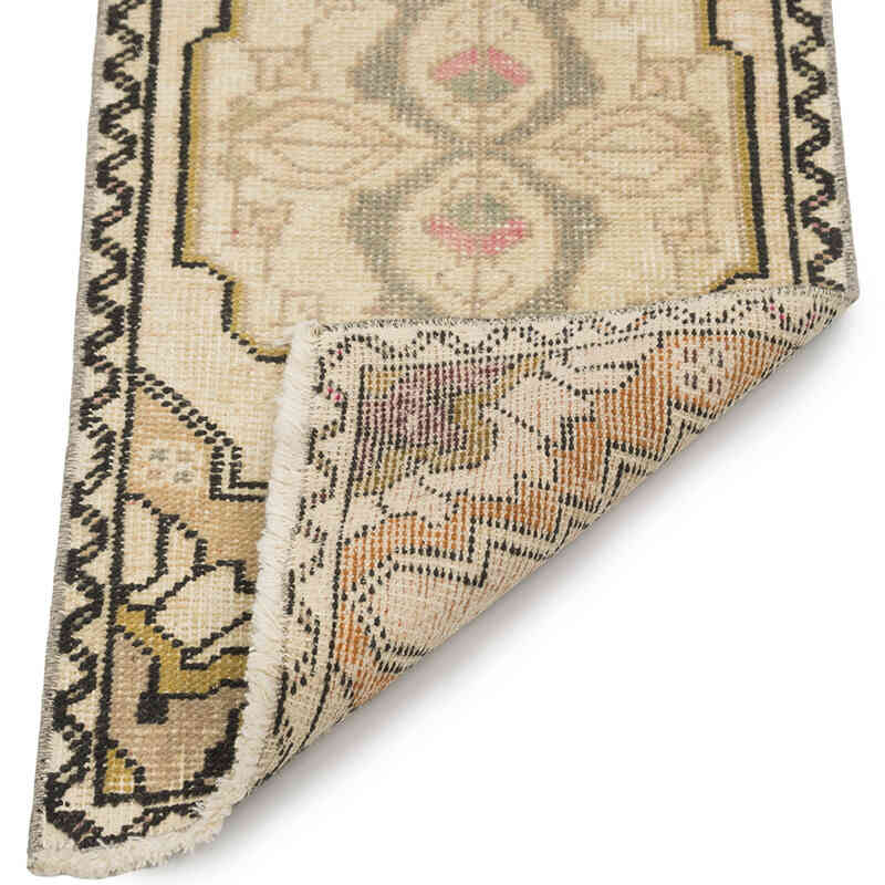 Vintage Turkish Hand-Knotted Rug - 1' 5" x 2' 11" (17" x 35") - K0083399
