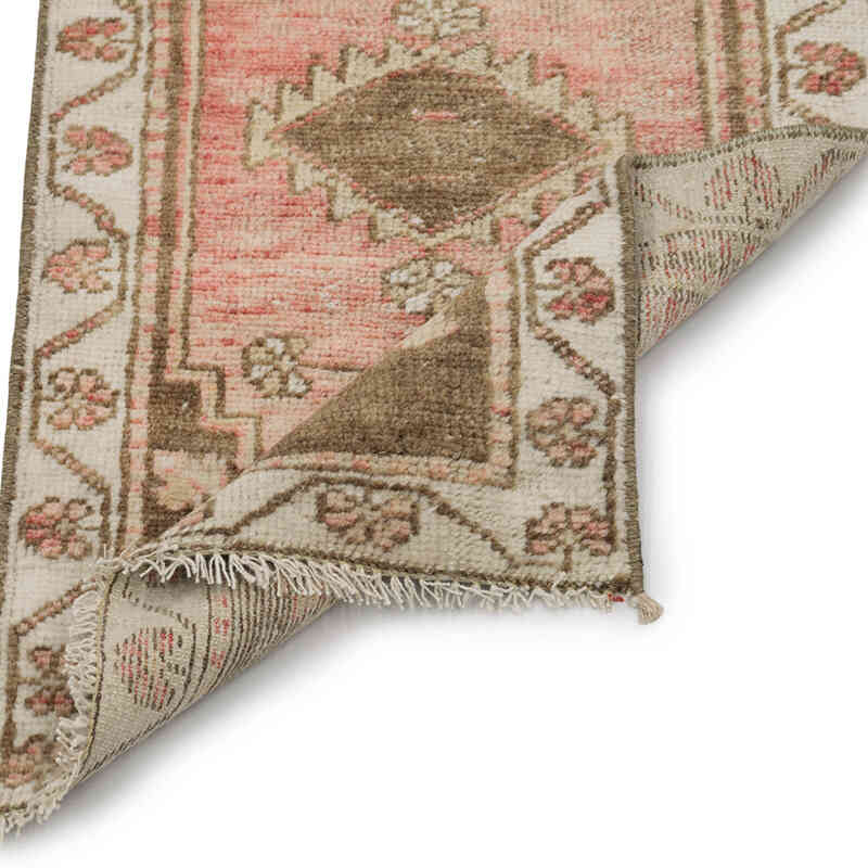 Vintage Turkish Hand-Knotted Rug - 1' 5" x 2' 7" (17" x 31") - K0083435