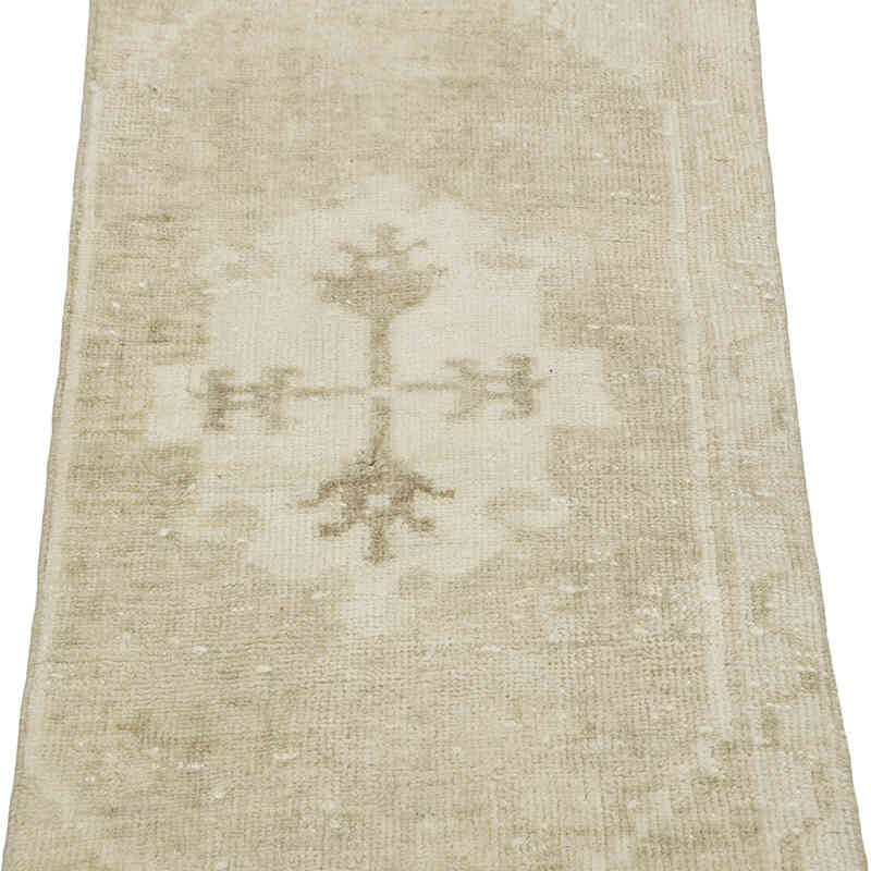 Vintage Turkish Hand-Knotted Rug - 1' 6" x 3' 5" (18" x 41") - K0083488
