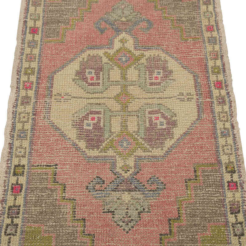 Vintage Turkish Hand-Knotted Rug - 1' 9" x 3' 6" (21" x 42") - K0083515