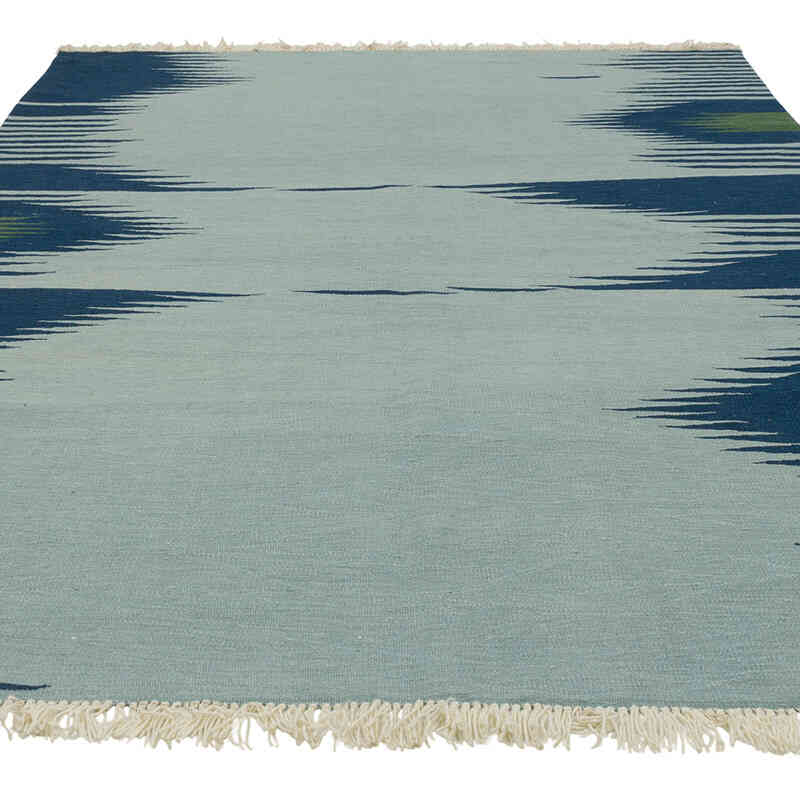 New Handwoven Turkish Kilim Rug - 6' 11" x 9' 10" (83" x 118") - K0083518
