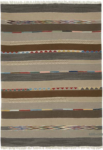 New Handwoven Turkish Kilim Rug - 7' 7" x 10' 5" (91" x 125")