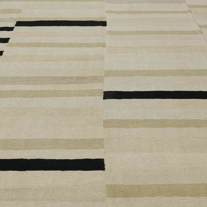 New Handwoven Turkish Kilim Rug - 9' 10" x 13' 5" (118" x 161") - K0083559