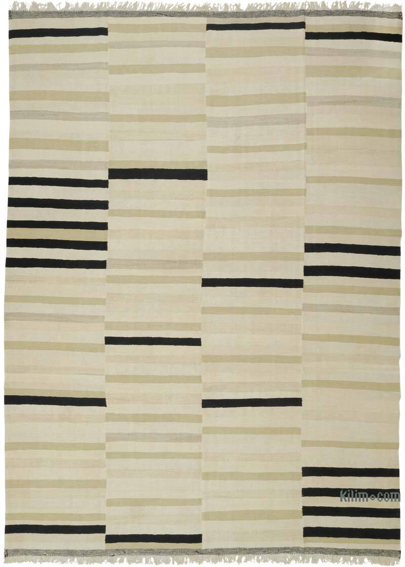 New Handwoven Turkish Kilim Rug - 9' 10" x 13' 5" (118" x 161") - K0083559