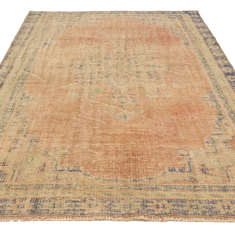 Vintage Turkish Hand-Knotted Rug - 5' 2" x 8' 6" (62" x 102") - K0083569