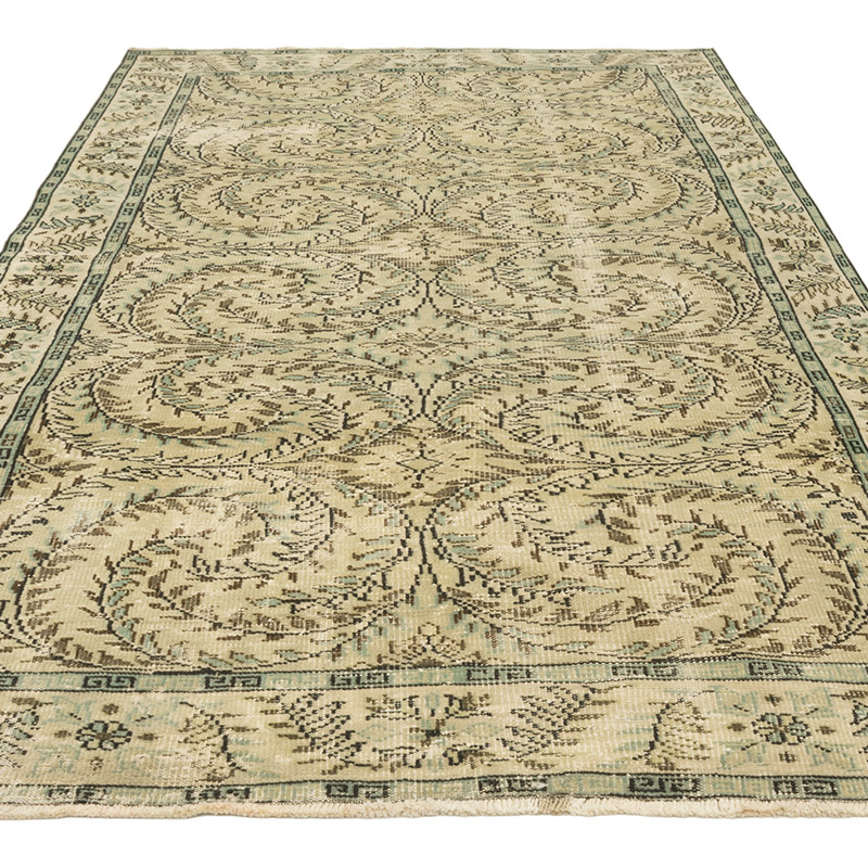 Vintage Turkish Hand-Knotted Rug - 5' 8" x 8' 11" (68" x 107") - K0083653