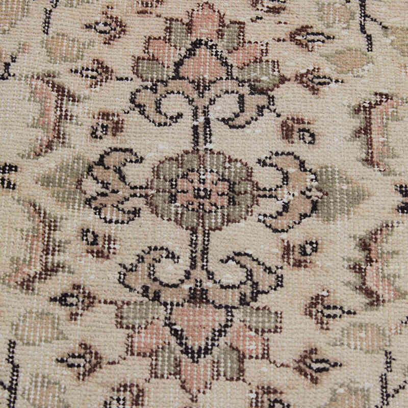 Vintage Turkish Hand-Knotted Rug - 5'  x 8' 9" (60" x 105") - K0083727