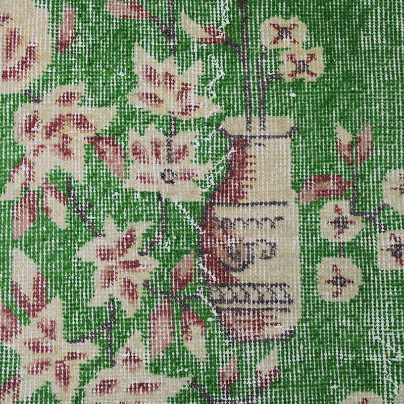 Vintage Turkish Hand-Knotted Rug - 5' 1" x 8' 8" (61" x 104") - K0083730