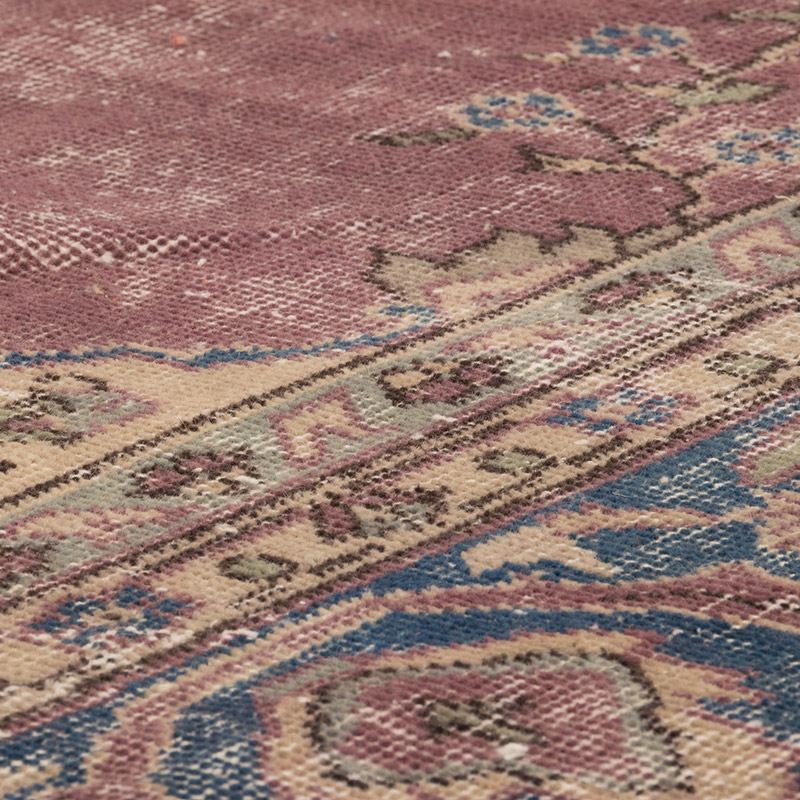 Vintage Turkish Hand-Knotted Rug - 2' 5" x 5' 7" (29" x 67") - K0083797