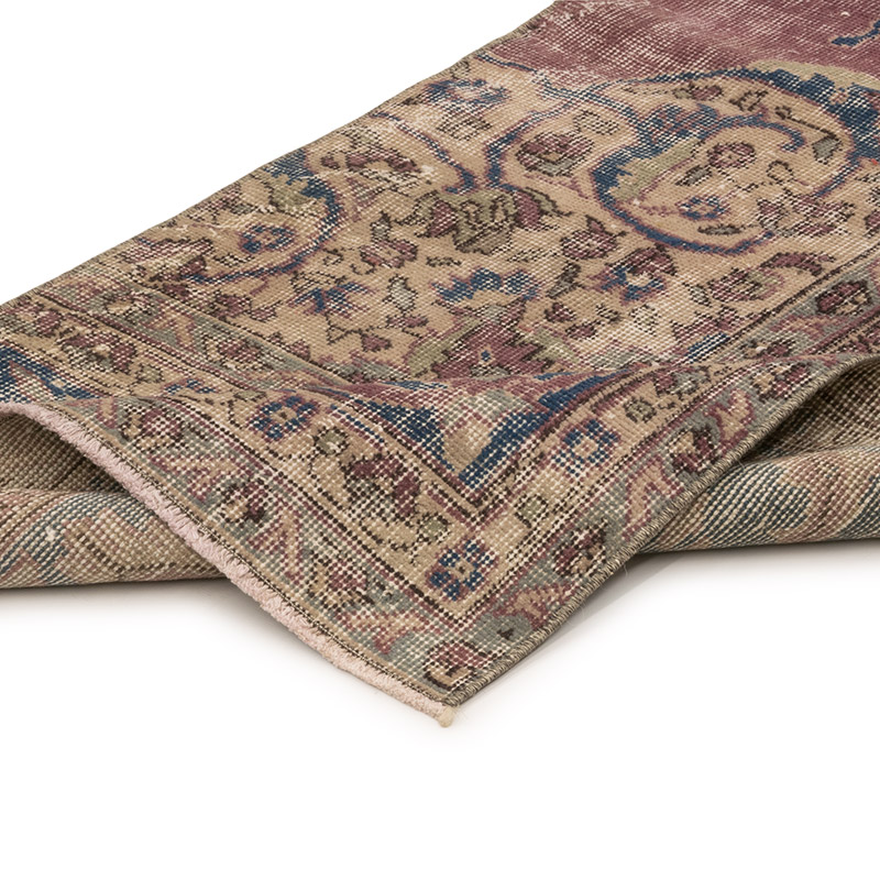 Vintage Turkish Hand-Knotted Rug - 2' 5" x 5' 7" (29" x 67") - K0083797
