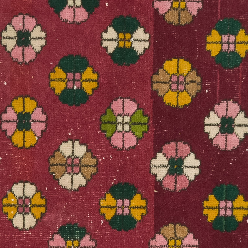 Vintage Turkish Hand-Knotted Rug - 2' 1" x 3' 8" (25" x 44") - K0084145