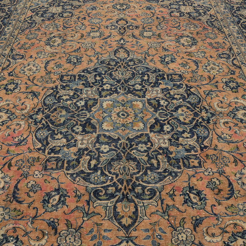 Vintage Hand-Knotted Oriental Rug - 7' 5" x 11' 3" (89" x 135") - K0084152