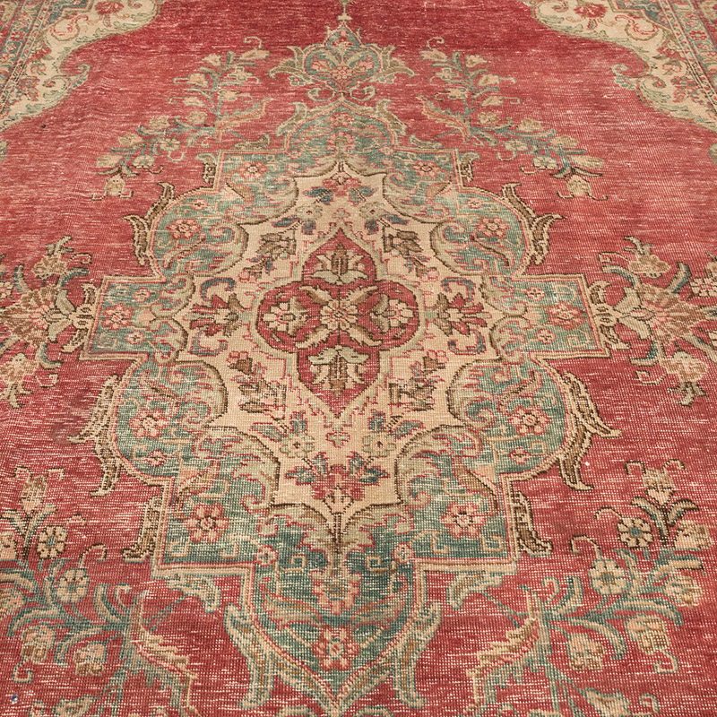 Vintage Hand-Knotted Oriental Rug - 7' 1" x 11'  (85" x 132") - K0084174