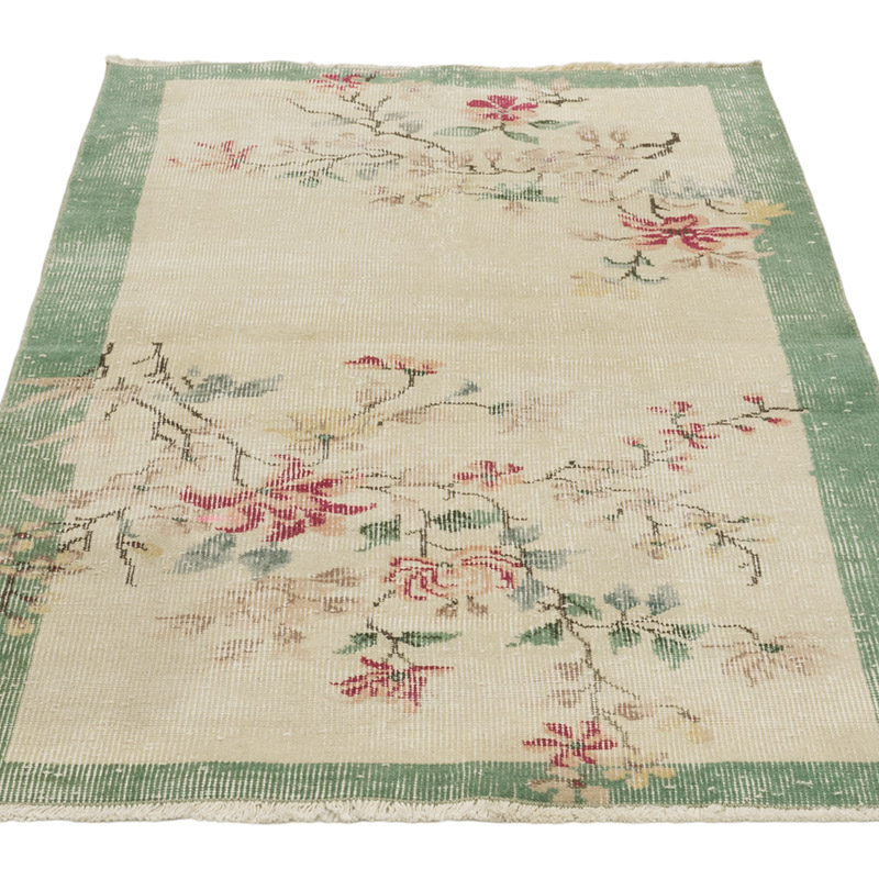 Vintage Turkish Hand-Knotted Rug - 2' 7" x 4' 6" (31" x 54") - K0084207