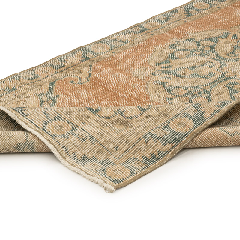 Vintage Turkish Hand-Knotted Runner - 2' 9" x 10' 10" (33" x 130") - K0084219