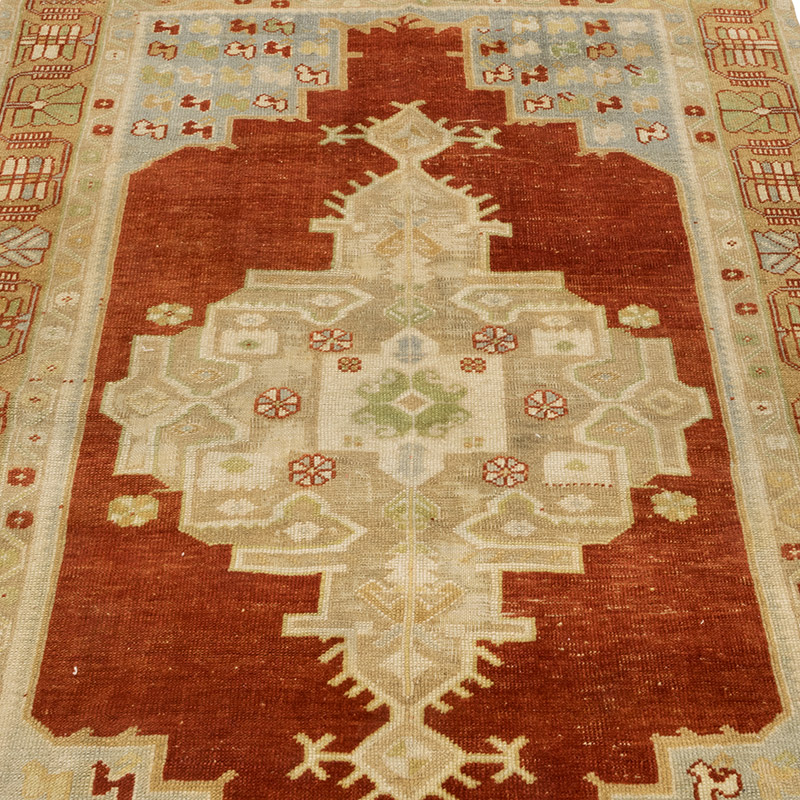 Vintage Turkish Hand-Knotted Rug - 4' 1" x 6' 4" (49" x 76") - K0084222