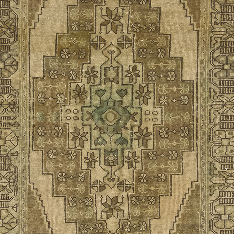 Vintage Turkish Hand-Knotted Rug - 4' 2" x 9' 9" (50" x 117") - K0084269