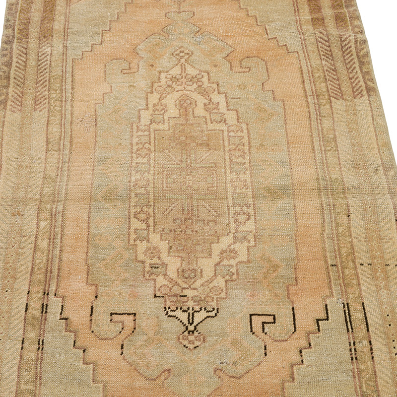 Vintage Turkish Hand-Knotted Rug - 2' 8" x 5' 6" (32" x 66") - K0084310