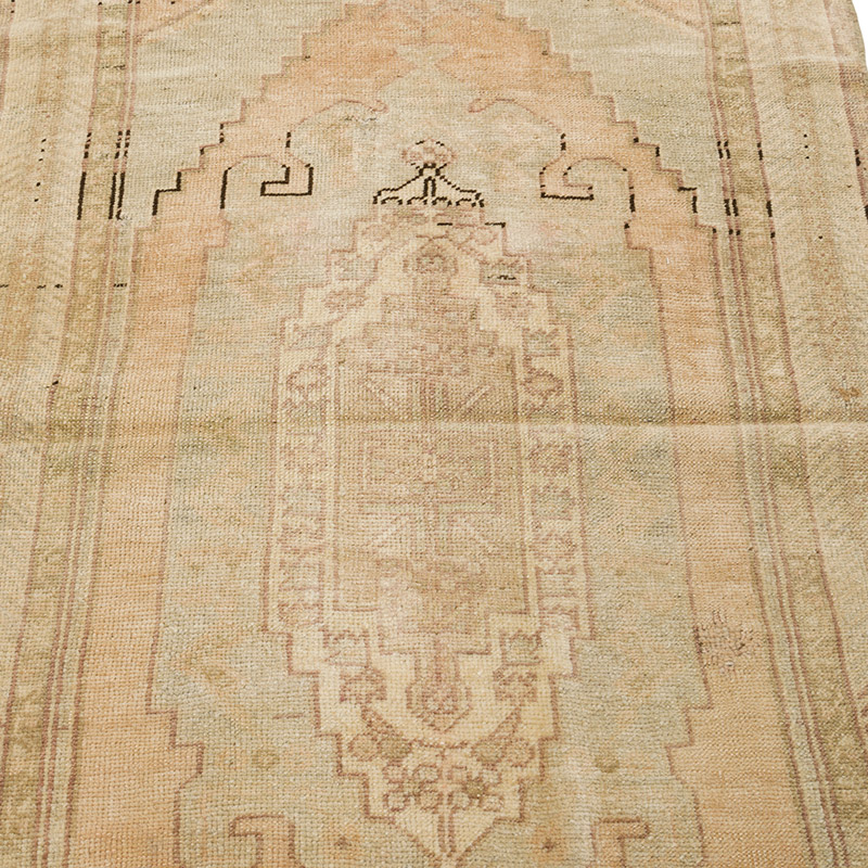 Vintage Turkish Hand-Knotted Rug - 2' 8" x 5' 6" (32" x 66") - K0084310