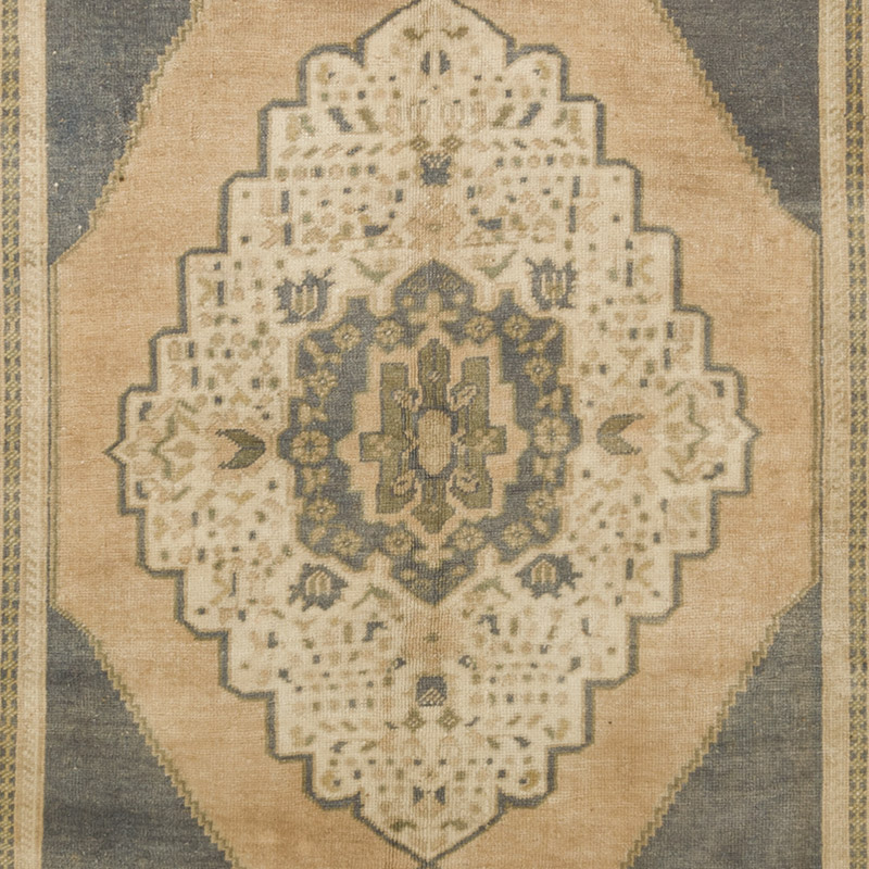 Vintage Turkish Hand-Knotted Rug - 5' 1" x 9'  (61" x 108") - K0084312