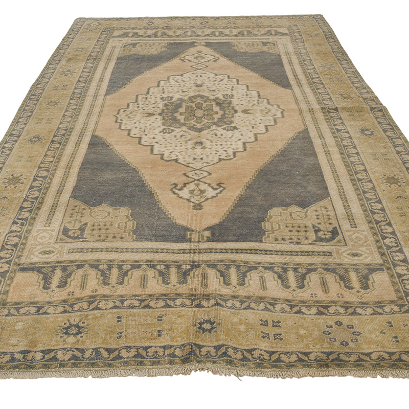 Vintage Turkish Hand-Knotted Rug - 5' 1" x 9'  (61" x 108") - K0084312
