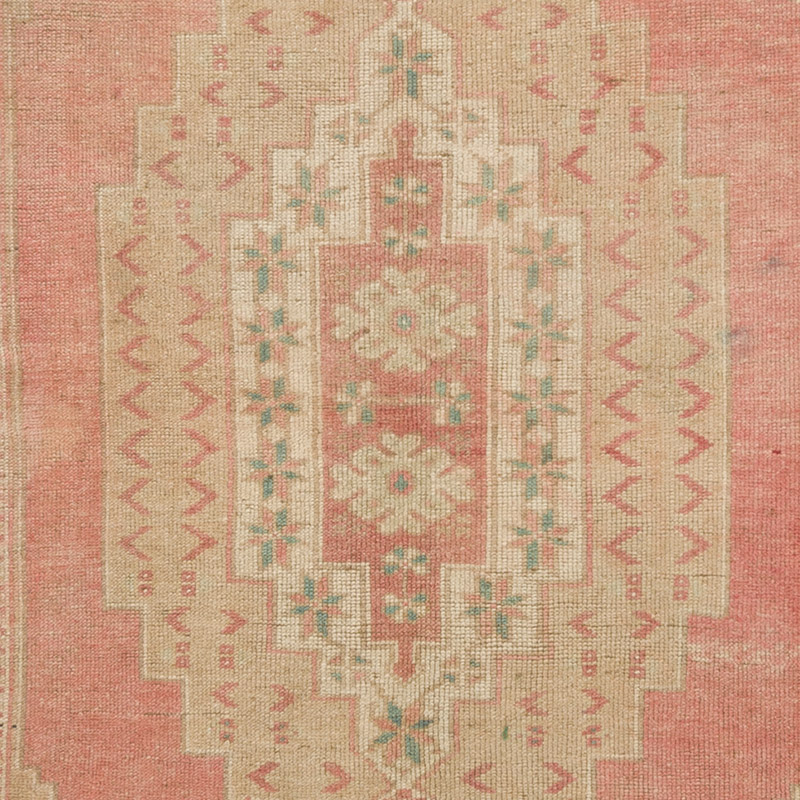 Vintage Turkish Hand-Knotted Rug - 4' 11" x 8' 8" (59" x 104") - K0084330