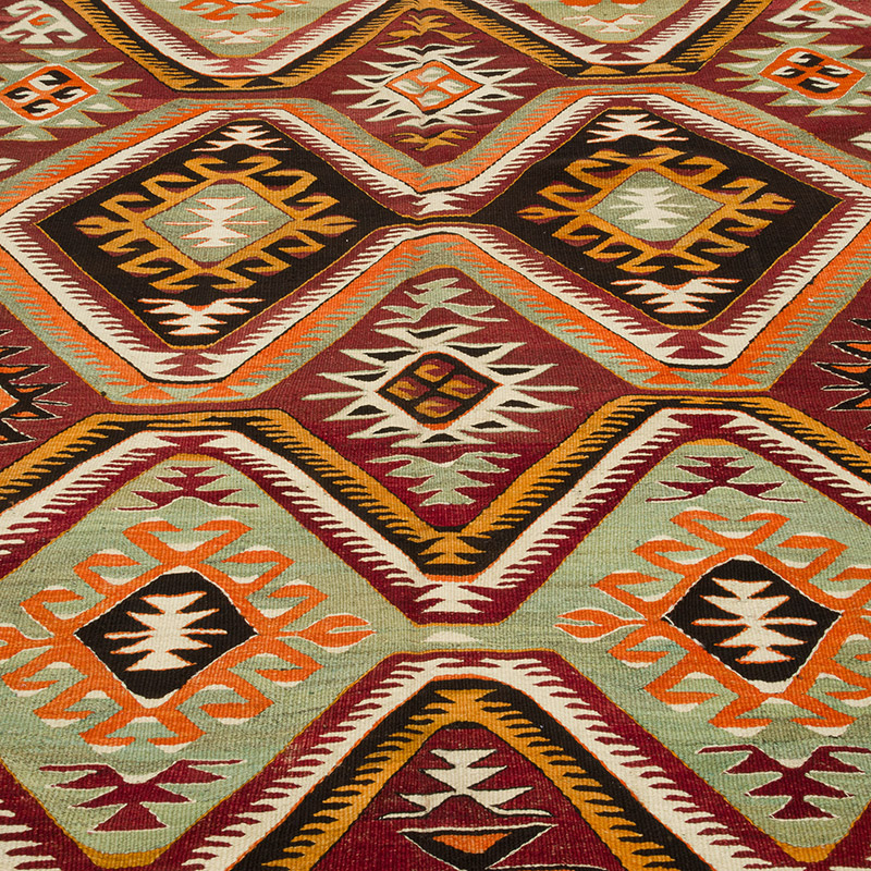 Vintage Mut Kilim Rug - 6'  x 9' 1" (72" x 109") - K0085207