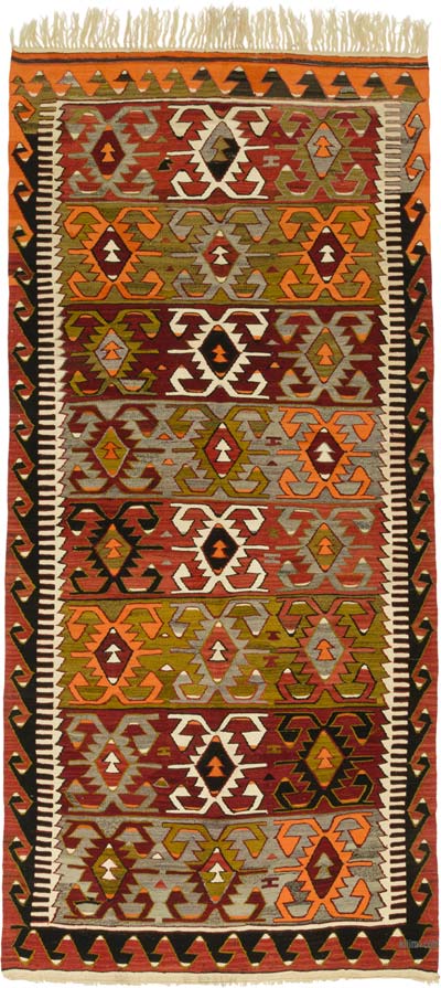 Vintage Konya Kilim Rug - 5' 7" x 11' 9" (67" x 141")