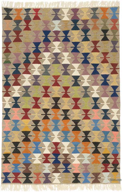 New Handwoven Turkish Kilim Rug - 4' 1" x 6' 1" (49" x 73")