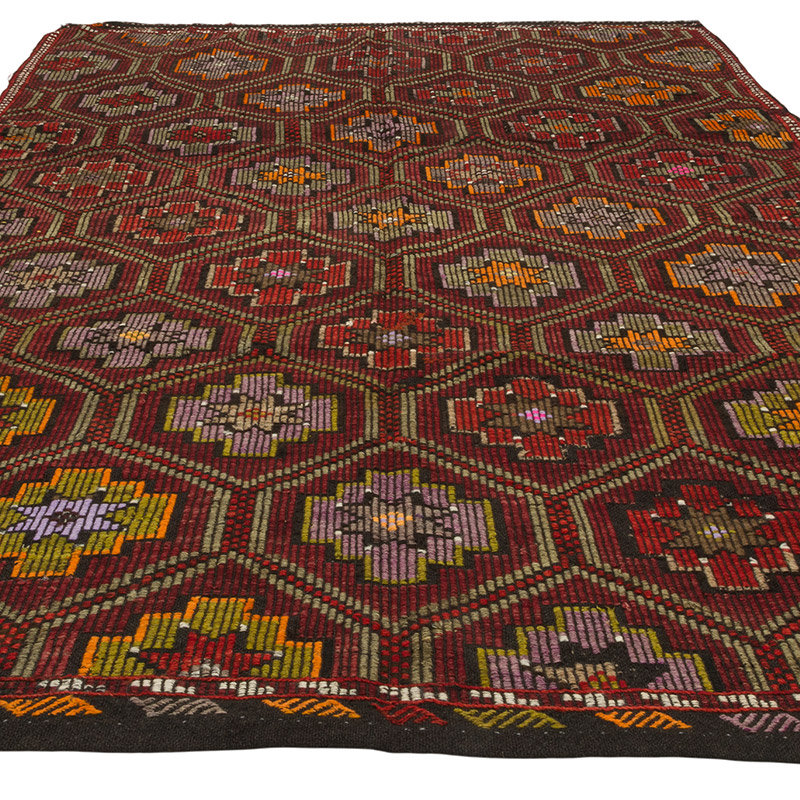 Vintage Anatolian Jijim Rug - 6' 7" x 9' 10" (79" x 118") - K0085376