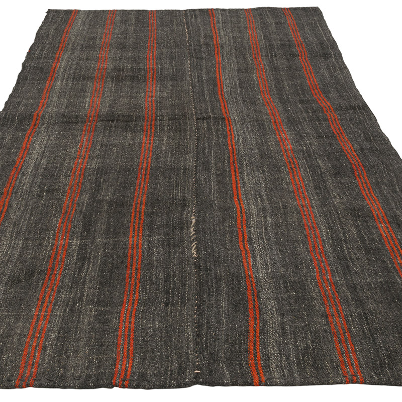 Vintage Anatolian Kilim Rug - 4' 9" x 8' 3" (57" x 99") - K0085377