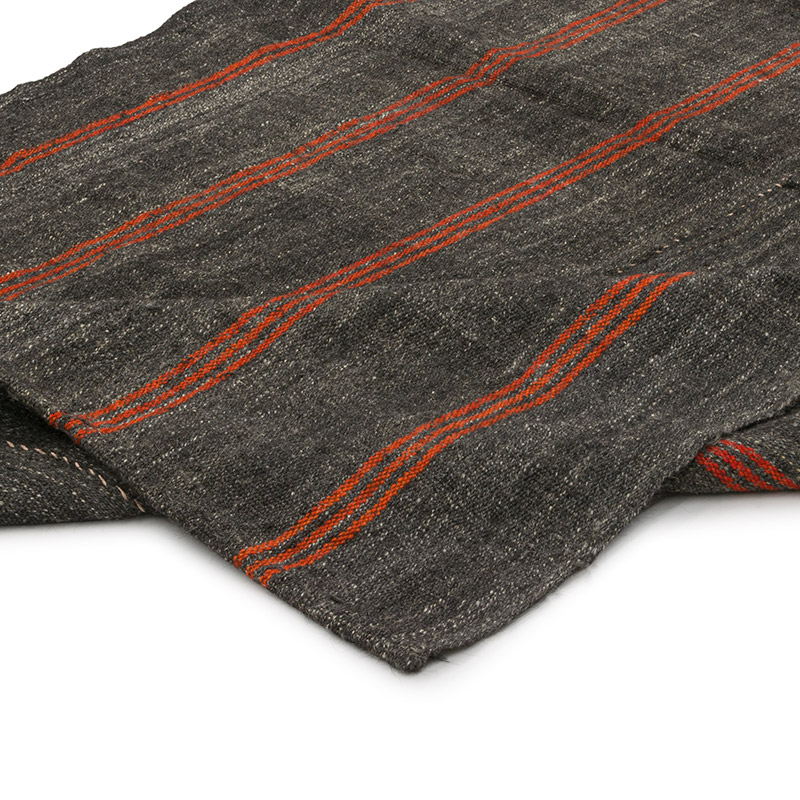 Vintage Anatolian Kilim Rug - 4' 9" x 8' 3" (57" x 99") - K0085377
