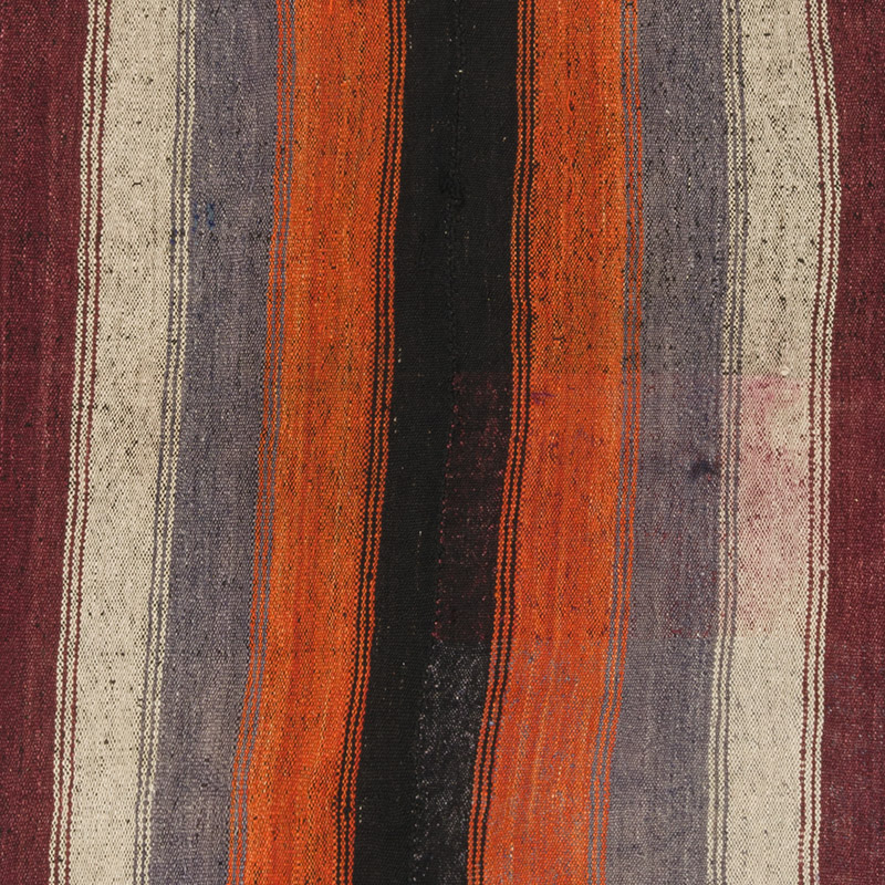 Vintage Anatolian Kilim Rug - 5' 5" x 7' 5" (65" x 89") - K0085378
