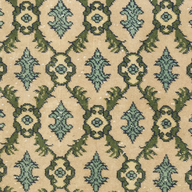Vintage Turkish Hand-Knotted Rug - 2' 7" x 5' 2" (31" x 62") - K0085396