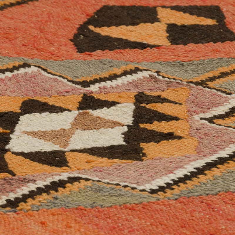 Vintage Herki Kilim Runner - 2' 7" x 9' 1" (31" x 109") - K0085499