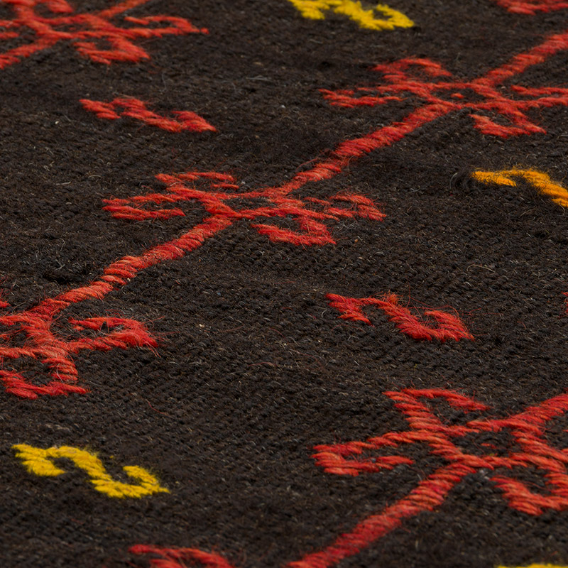 Vintage Anatolian Jijim Rug - 7' 2" x 9' 1" (86" x 109") - K0085558