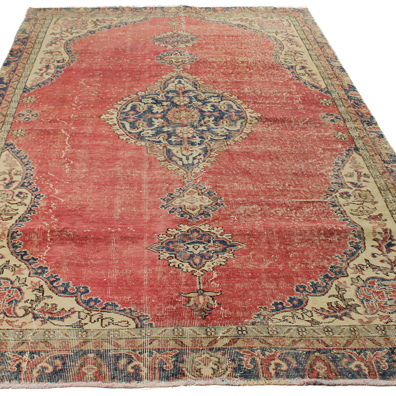 Vintage Turkish Hand-Knotted Rug - 5' 10" x 9' 4" (70" x 112") - K0085659