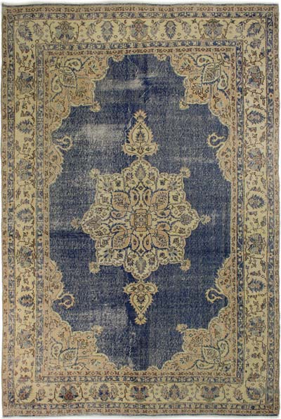 Vintage Turkish Hand-Knotted Rug - 6' 7" x 10'  (79" x 120")