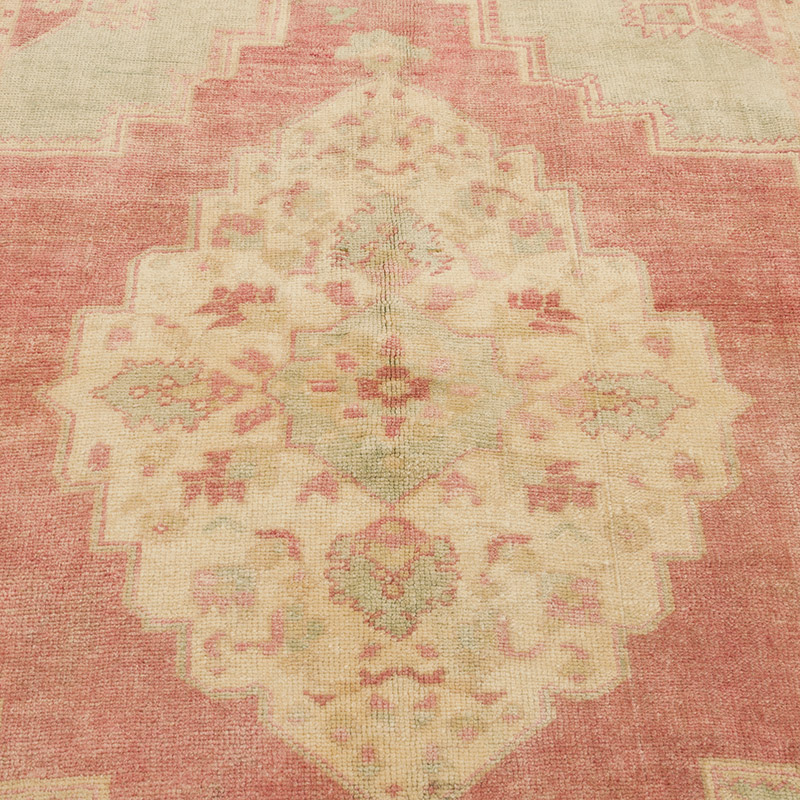 Vintage Turkish Hand-Knotted Rug - K0085685