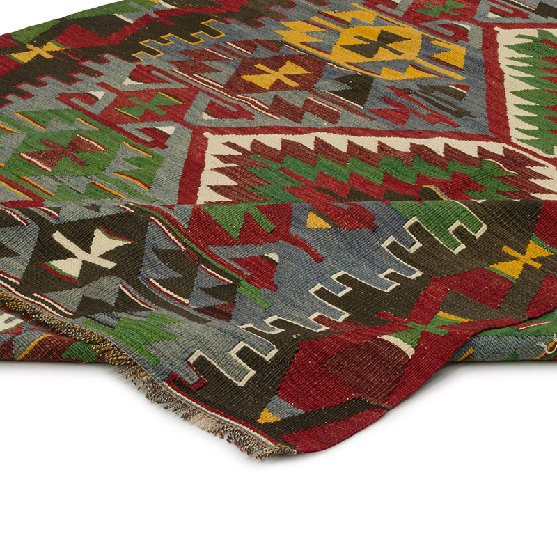 Vintage Esme Kilim Rug - 5' 5" x 7' 9" (65" x 93") - K0085698