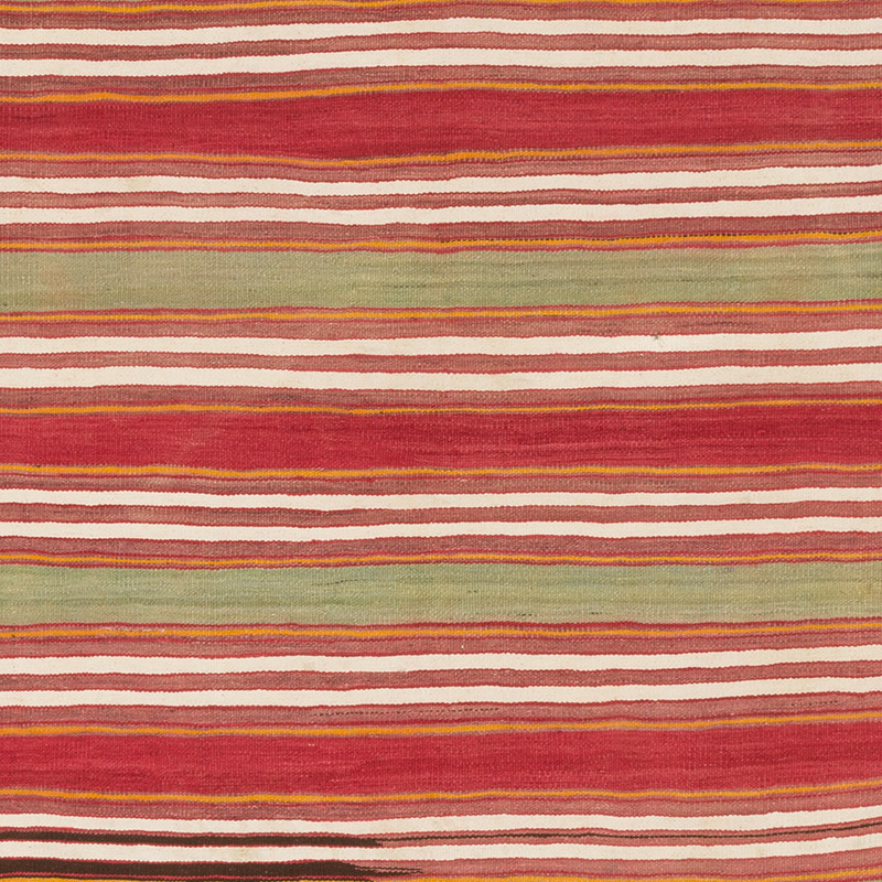 Vintage Turkish Kilim Rug - 4' 8" x 7'  (56" x 84") - K0085701