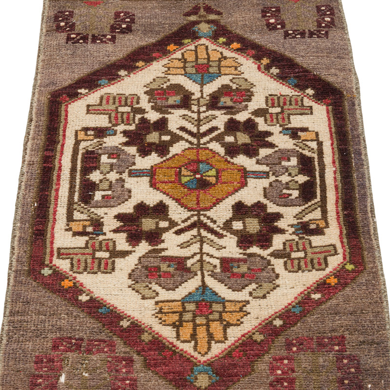 Vintage Turkish Hand-Knotted Rug - 1' 4" x 3'  (16" x 36") - K0085736