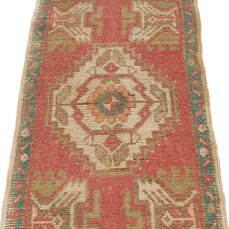 Vintage Turkish Hand-Knotted Rug - 1' 6" x 3' 5" (18" x 41") - K0085743