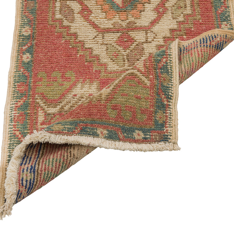 Vintage Turkish Hand-Knotted Rug - 1' 6" x 3' 5" (18" x 41") - K0085743