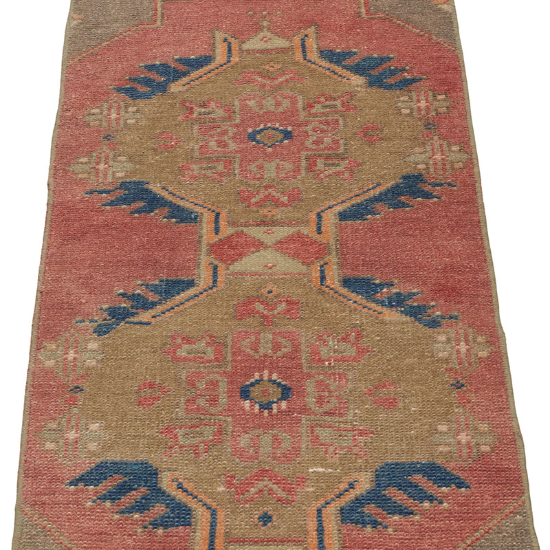 Vintage Turkish Hand-Knotted Rug - 1' 4" x 3' 4" (16" x 40") - K0085751